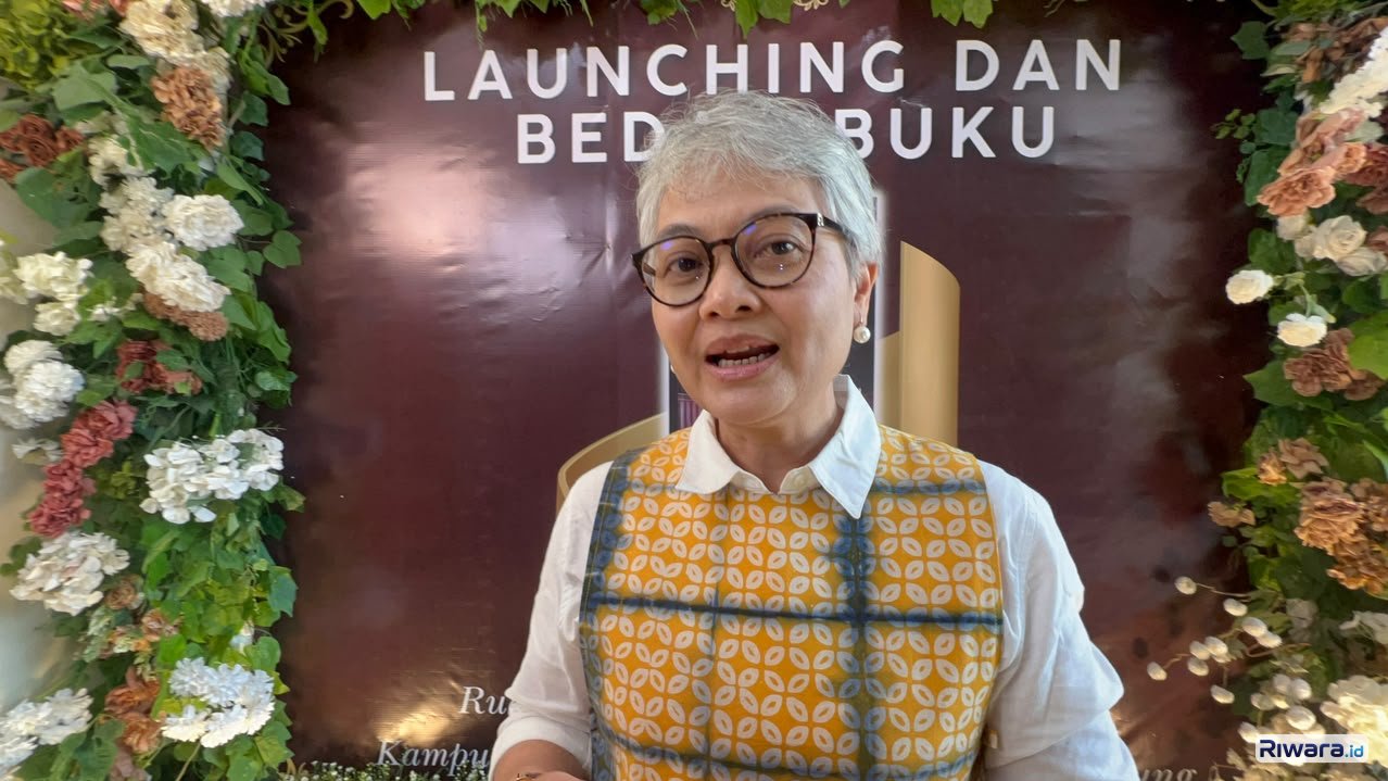 Guru Besar Fakultas Hukum Universitas Padjadjaran Unpad Prof Susi Dwi Harijanti SH LLM PhD